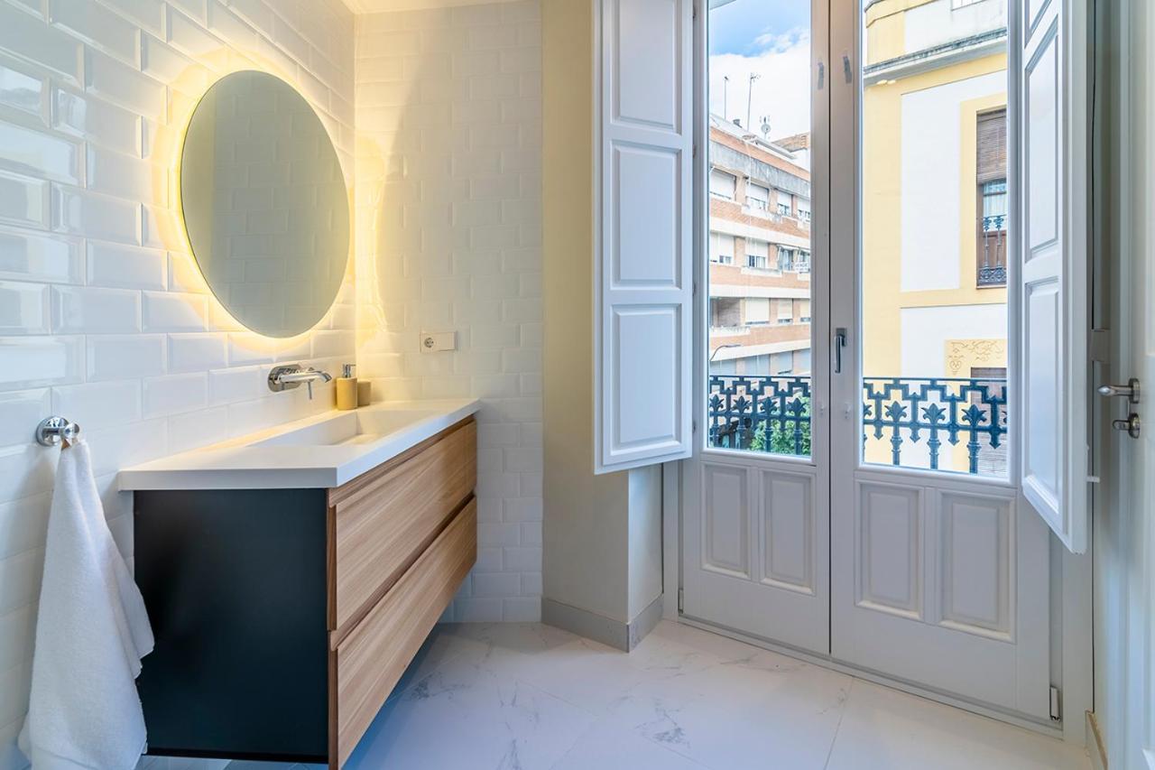 Cordoba Home Center Suites & Free Private Parking Экстерьер фото